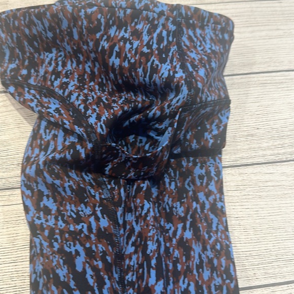 🍋Women’s Lululemon Swift Speed High-Rise Tight 28” size 4 🍋 - Picture 12 of 16